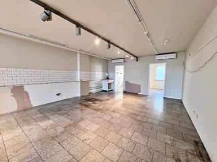 Lokal handlowo-usługowy 140 m2 z antresolą Wrocław - Krzyki