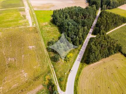 Atrakcyjna działka pod turystykę nad jeziorem