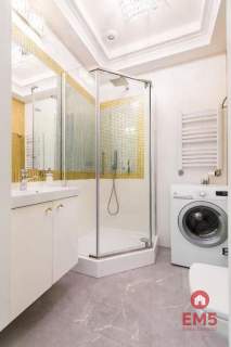 Dwa apartamenty, inwestycyjnie