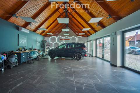 Duży lokal na Wrocławskiej pod salon samochodowy 