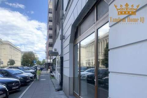 Do wynajęcia lokal parterowy 110m2 kamienica niedaleko 