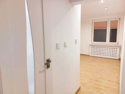2 pokoje po generalnym remoncie 49 m I piętro Centrum