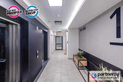 3 pokoje w Aqua Tower na 13 piętrze Reda