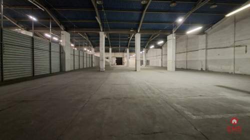 Hala-magazyn z rampą 1200 m2
