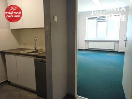 Lokal biurowy 73,50 m2 4 pokoje Świętojańska