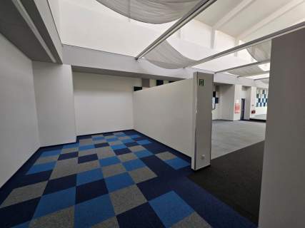 Lokal biurowy o powierzchni 2.450,30 m 