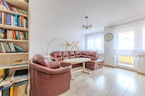 3 pokoje 65 m Huby Balkon Winda Lokalizacja