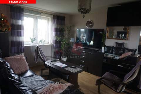 Niewielki dom na działce 0,18 ha w Zagórzu