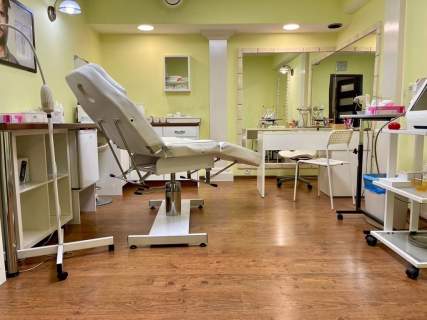 Lokal gotowy do wejścia 144m2, centrum ul.Leonarda