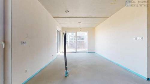 3 pok. odebrane 1 piętro balkon 24m2 68m2