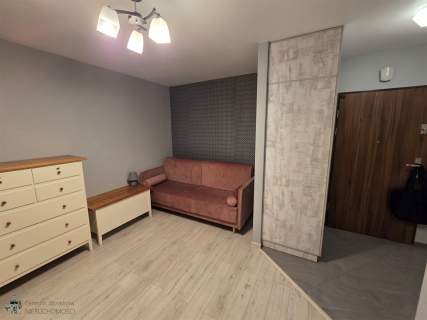 Polecam,Rej. Wrocławskiej-Poznańska, 1 pok. 2300zł