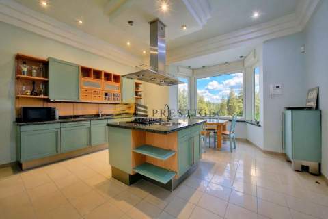 Luksusowy dom 1000m2 z basenem Konstancin Jeziorna