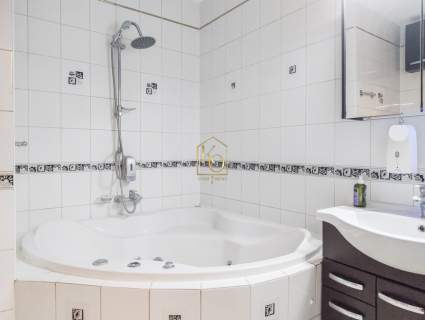 3 POKOJE Z BALKONEM ZIELONE WOJSZYCE