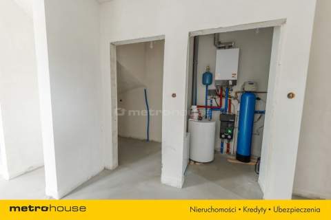 Dom 5 pokoi o podwyższonym stanie Developerskim