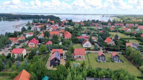 Atrakcyjny dom w Rydzewie, gm. Miłki - nad jeziorem Niegocin...