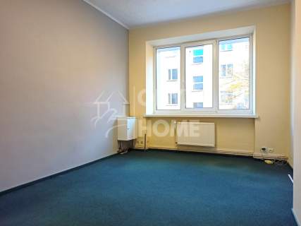 Lokal biurowy 73,50 m2 4 pokoje Świętojańska