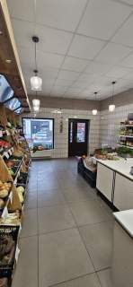 Lokal do wynajęcia w centrum z witryną