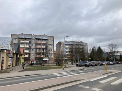 LOKAL 121m2 ul LOKAL 121m2 ul W -Usługi- Handel- Gastronomia