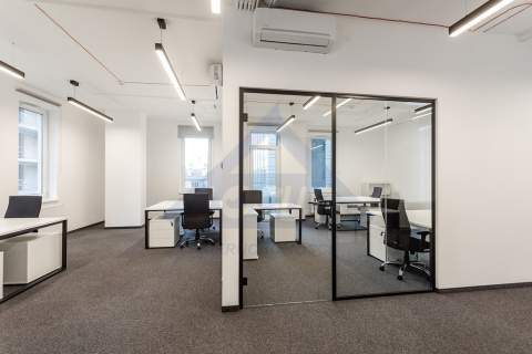 Do sprzedaży powierzchnia biurowa 1130 m2