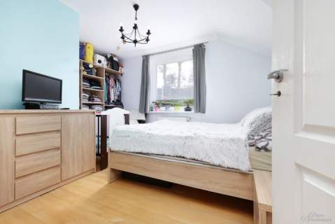 Nowoczesny apartament w budynku czterolokalowym
