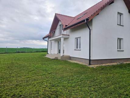 Dom wolnostojący 4 sypialnie, działka Siekierowice