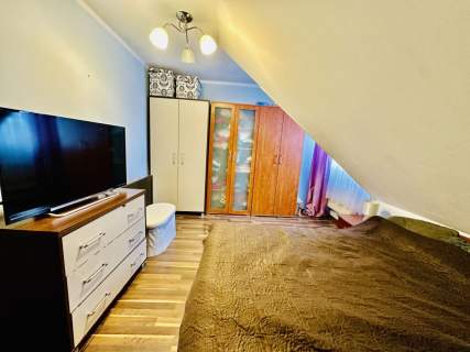 Mieszkanie 95 m2 z ogródkiem oraz wiatą garażową