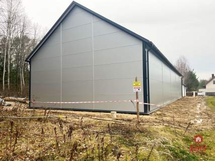 Hala pod miastem 150-350 m2