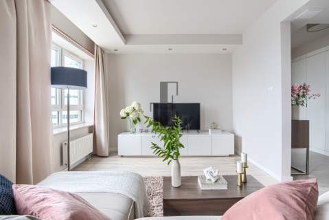 Nowe I Platinum Towers I 2 pokoje I Po remoncie