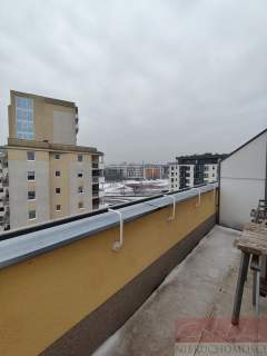 Z dużym balkonem i garażem w super lokalizacji