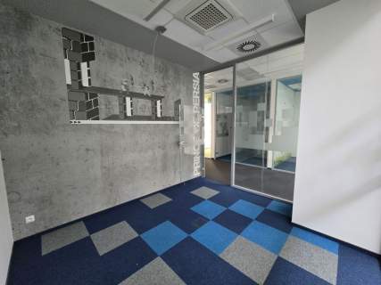 Lokal biurowy o powierzchni 2.450,30 m 
