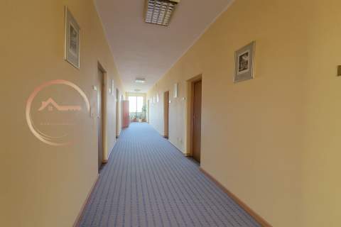 35zł/m2 w tym prąd woda ogrzewanie parking TANIO