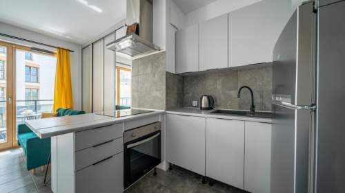 Apartametn studio, Letnicka 10/32