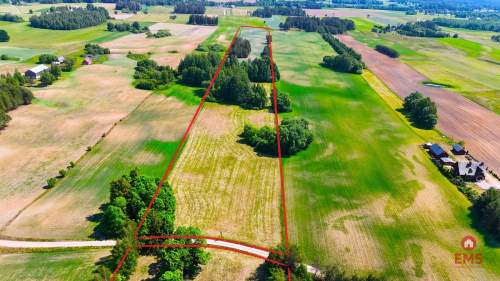 Działka nad jeziorem