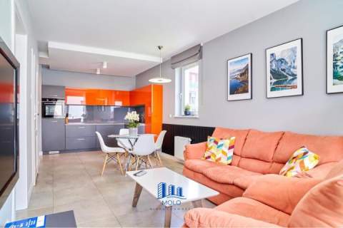 Nowoczesne 2-pok. mieszkanie 42 m2 - balkon, garaż, blisko plaży...