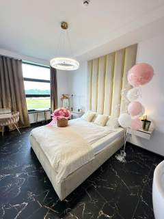 LUKSUSOWA KAWALERKA-29m2-M.MIEJSKIE-KLIMA-JACUZZI
