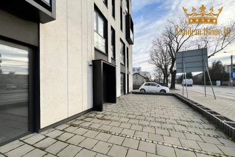 Do wynajęcia 595m2 na parterze i piętrze w Ursusie Niedzwiadek