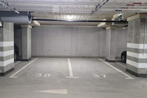 Centrum apartamentowiec 2 pokoje 37 m2, parking