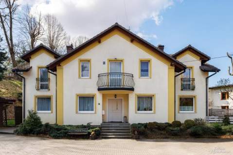 Nowoczesny apartament w budynku czterolokalowym