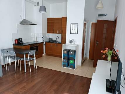 Platan osiedle, mieszkanie wysokie o pow. 35m2 z dużym taras