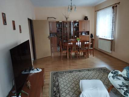 dom wolnostojący z ogród zimowy ogrzewany studnia głębinowa