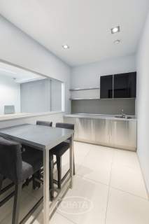 Prestiżowe biuro w Rondo Verona 8 m. post.