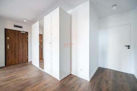 Mieszkanie 3 pokoje 68m2 dwa balkony garaż
