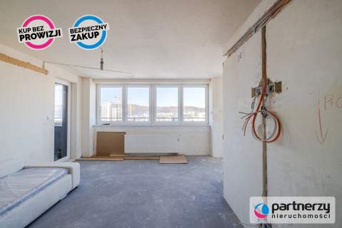 3 pokoje w Aqua Tower na 13 piętrze Reda