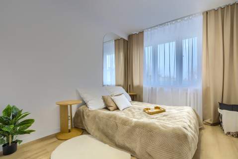 3 pokoje Oddzielna kuchnia Balkon Piwnica BEZ PROWIZJI
