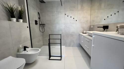Perełka - urokliwy apartament z południowym balkonem