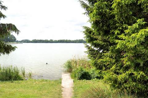 DOCHODOWA NIERUCHOMOŚĆ NAD JEZIOREM EŁCKIM