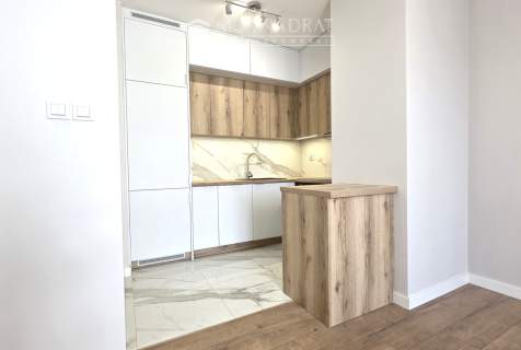 Centrum apartamentowiec 2 pokoje 37 m2, parking
