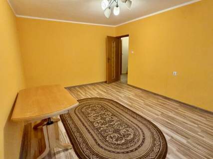 I PIĘTRO - 2 pokoje z balkonem od południa