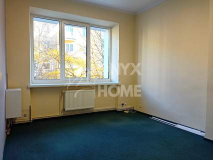 Lokal biurowy 73,50 m2 4 pokoje Świętojańska