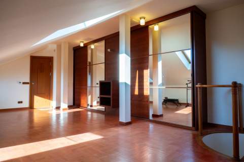 Komfortowy apartament na Ursynowie Lokalizacja 